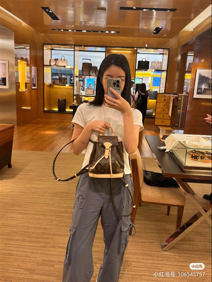 2025224M1119914256378