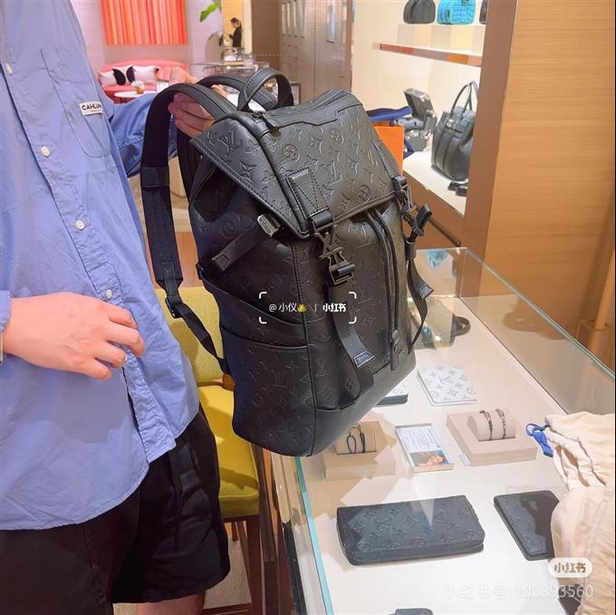 2025224M2477614254608