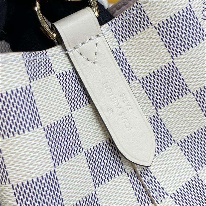 2025224N4529211121570