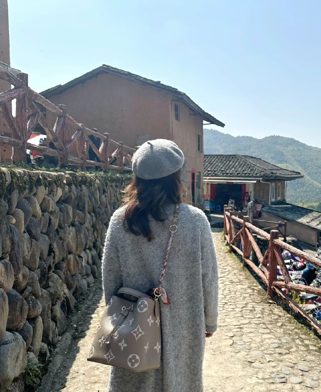 2025224M45555103431501