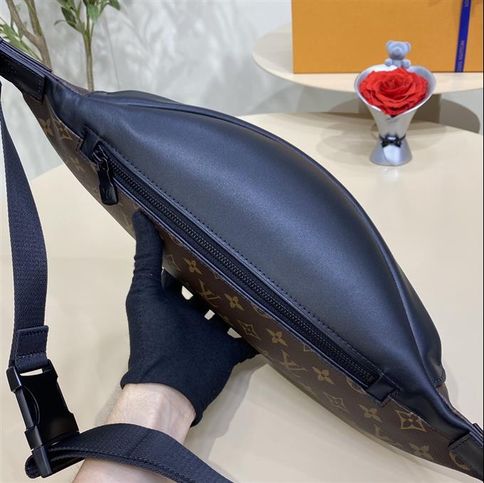 2025224M4433610284057