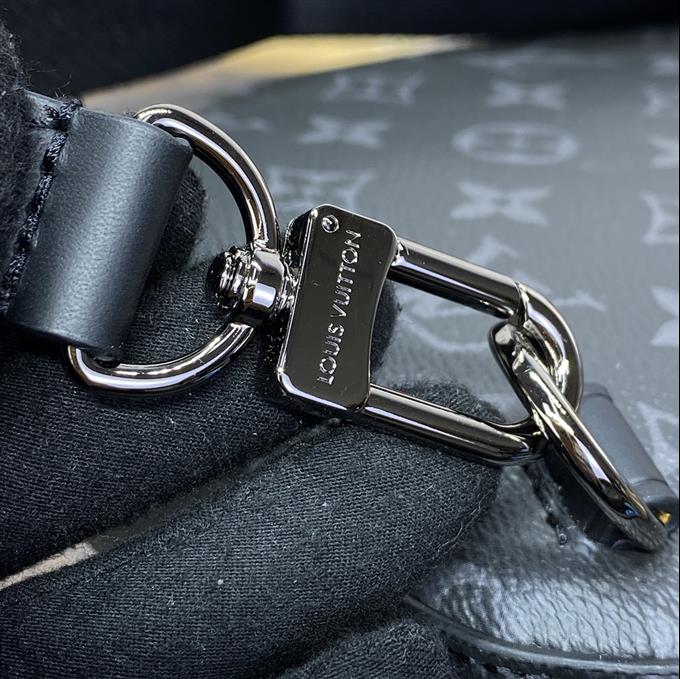 2025224M47137105352495