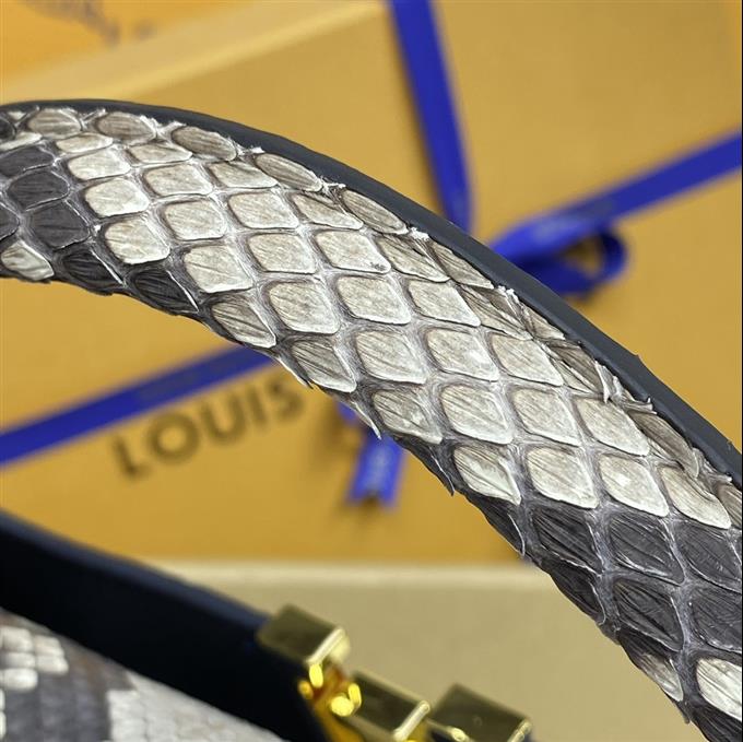 2025224N8007194813517