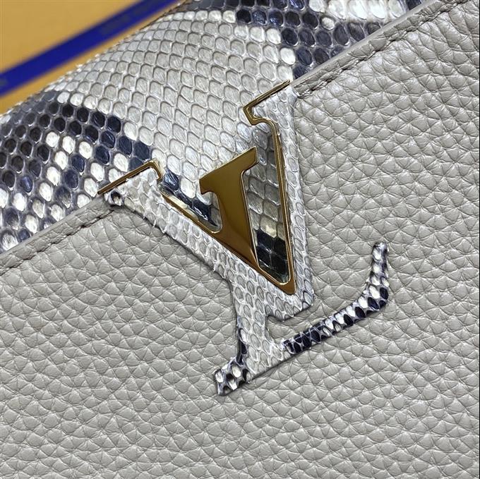 2025224N812099480645