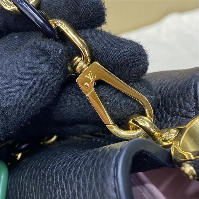 2025224M2164194842717