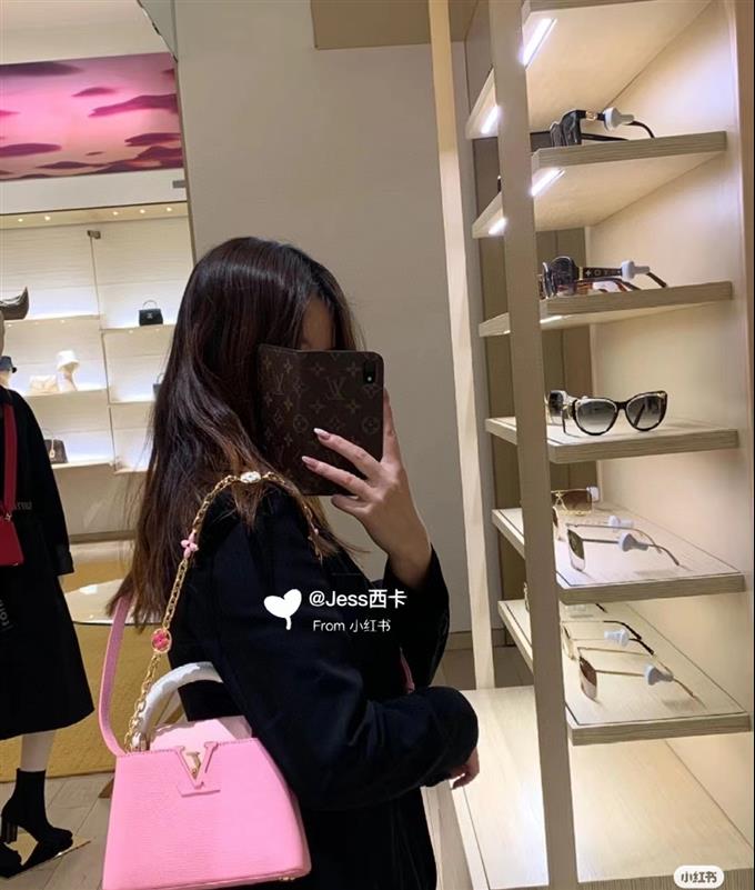 2025224M2237594832364