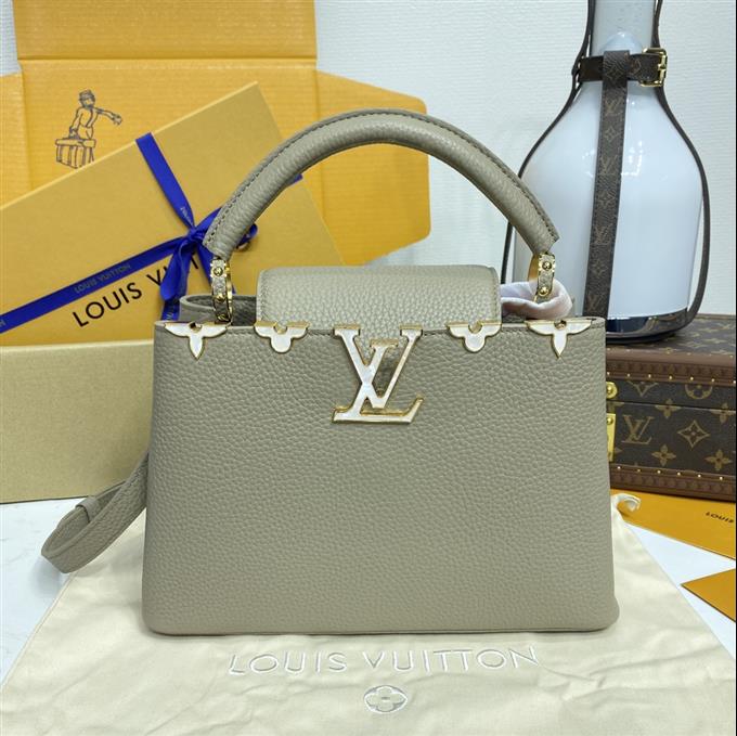 2025224M2326394758700