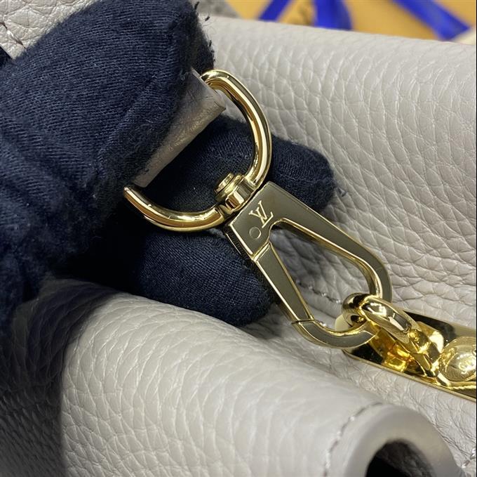 2025224M2326394827112