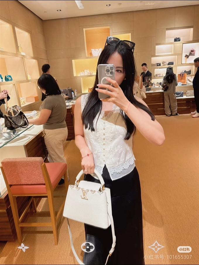 2025224M2333194834582