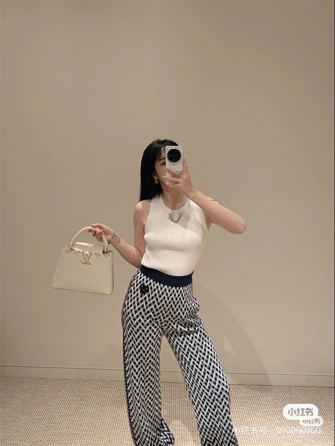 2025224M2333194834646