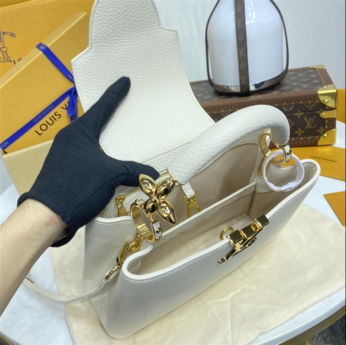 2025224M2394494827377