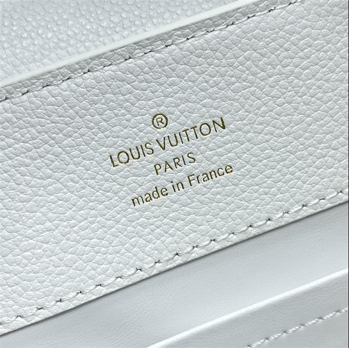 2025224M2394710321584