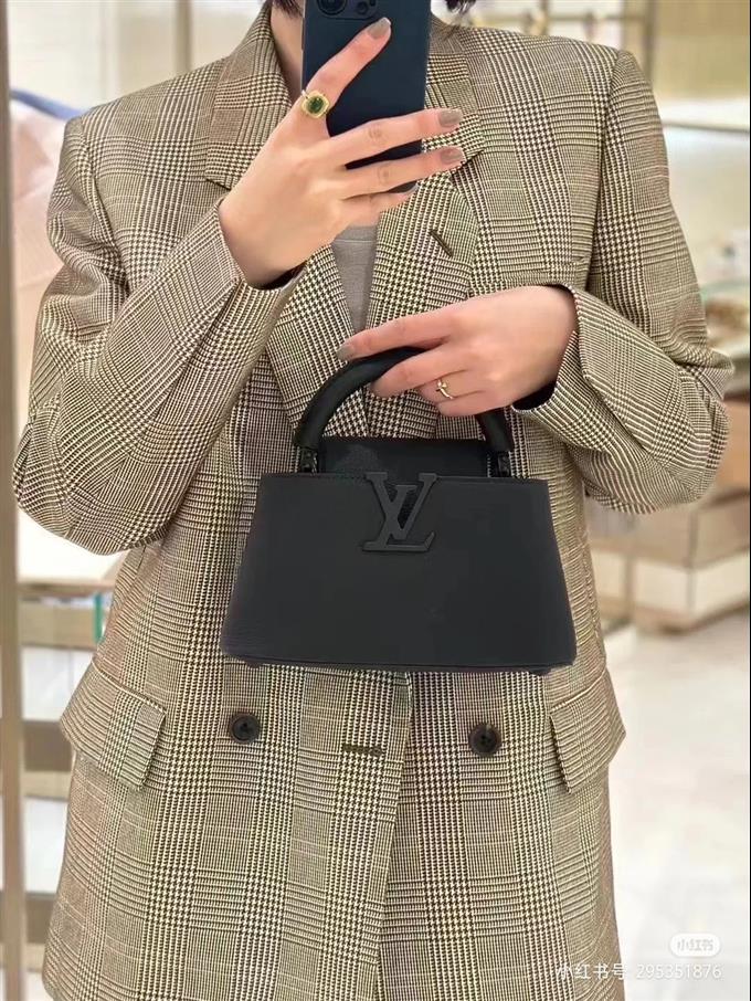 2025224M2394710329396