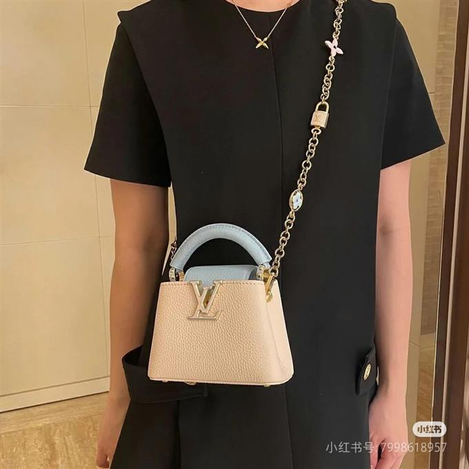 2025224M2395294755727