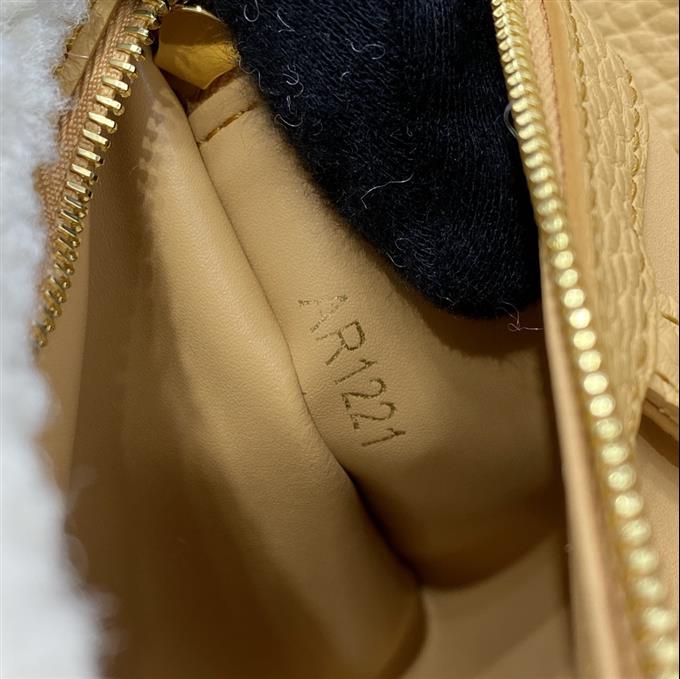 2025224M5926710319586