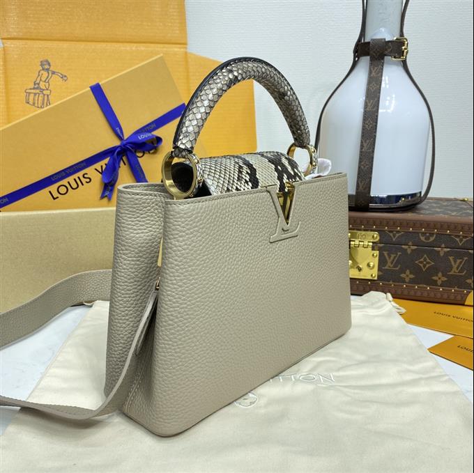 2025224M814089480130