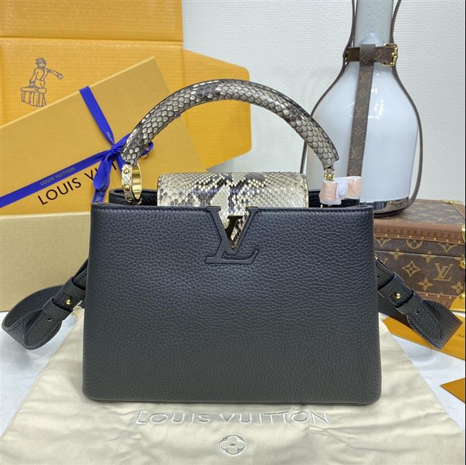 2025224M814089480256