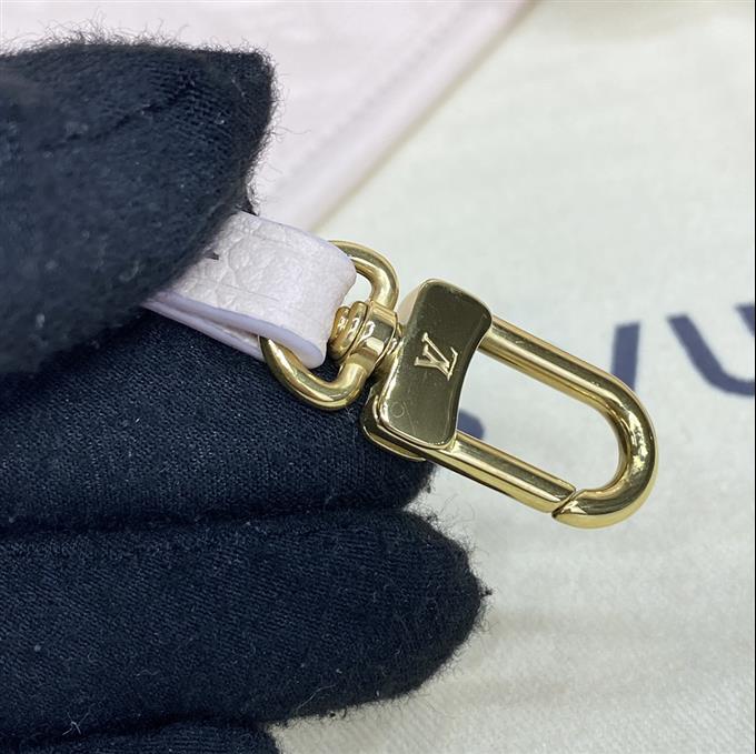 2025224M47082102027996