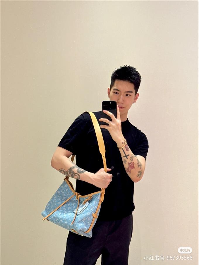 2025224M1146211323976