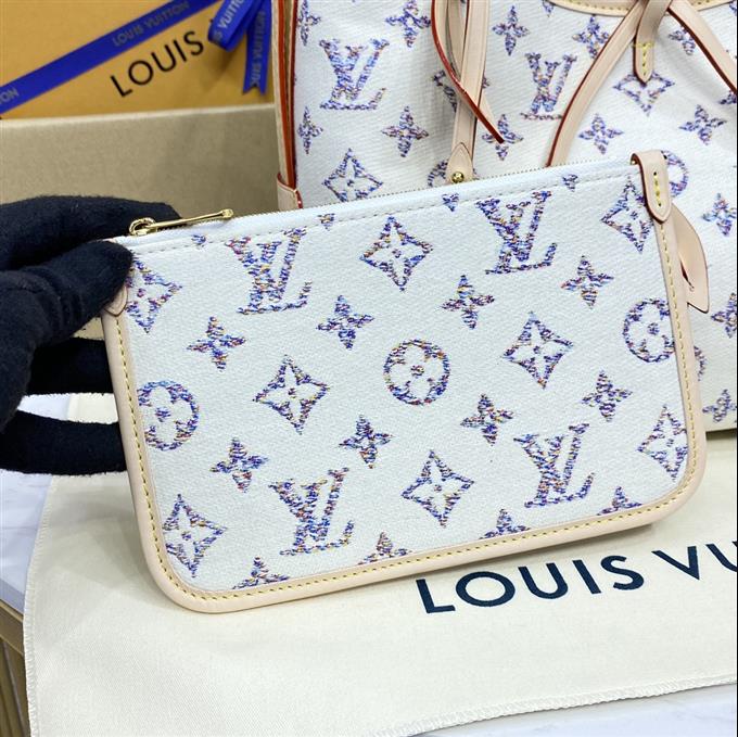 2025224M24707113229182