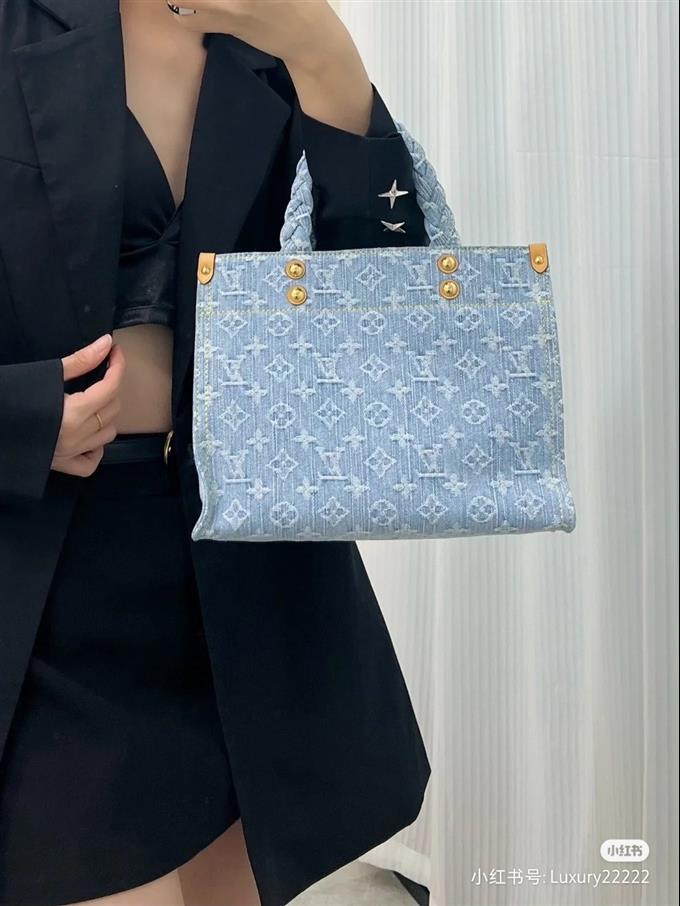 2025224M24897113236419