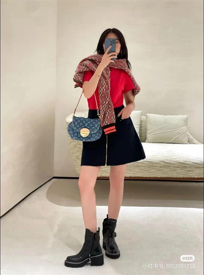 2025224M46829113230270