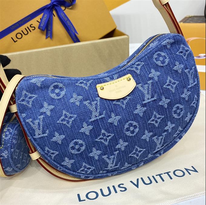 2025224M46856113229308