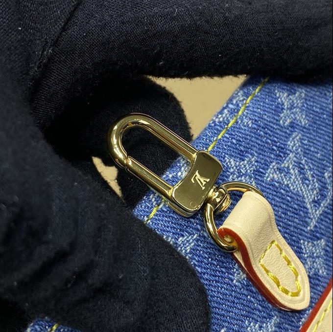 2025224M46871113232146