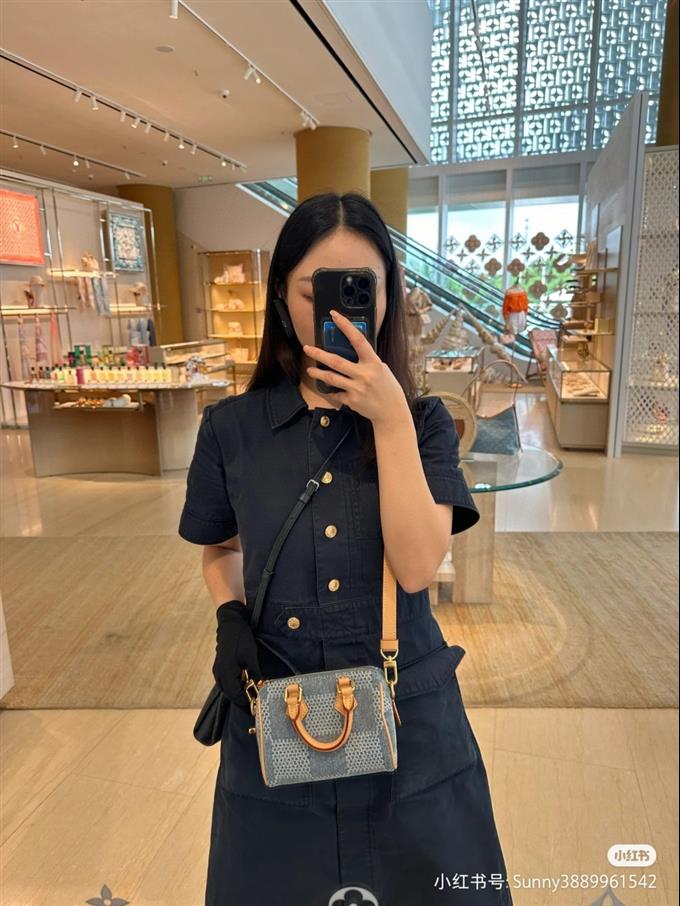 2025224N40682113236167