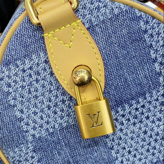 2025224N40700113232791