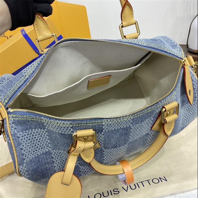 2025224N40701113232979