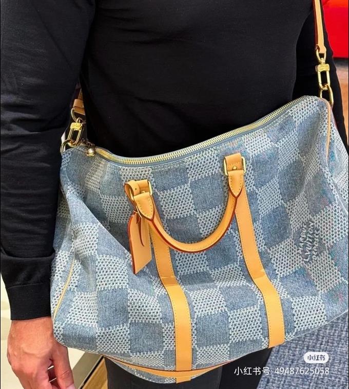 2025224N40709113235354