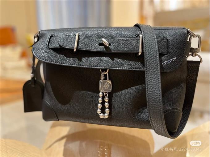 2025224M11607101741585