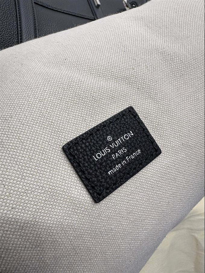 2025224M23153101723209