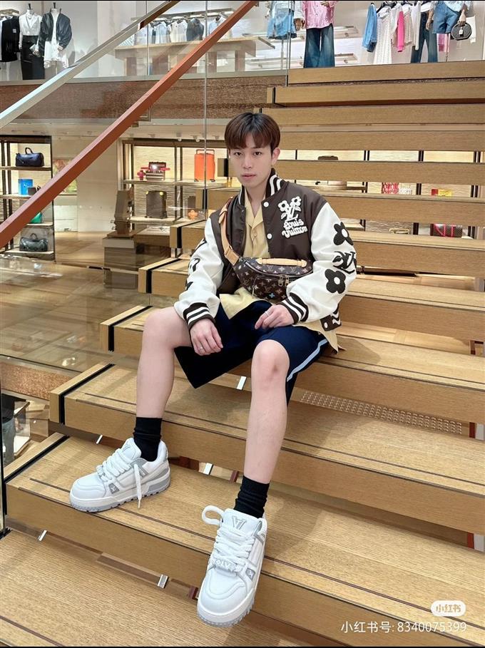 2025224M24858101748473