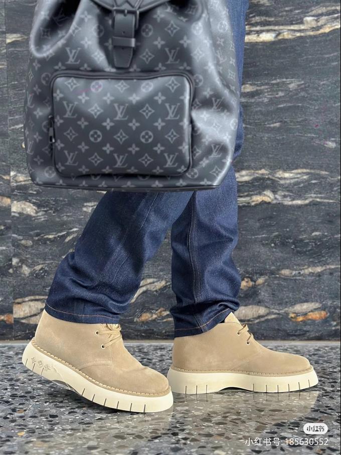 2025224M46683101750100