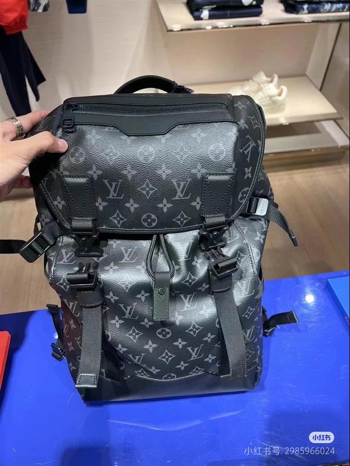 2025224M46792101749570