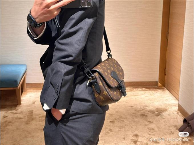 2025224M47060101735936