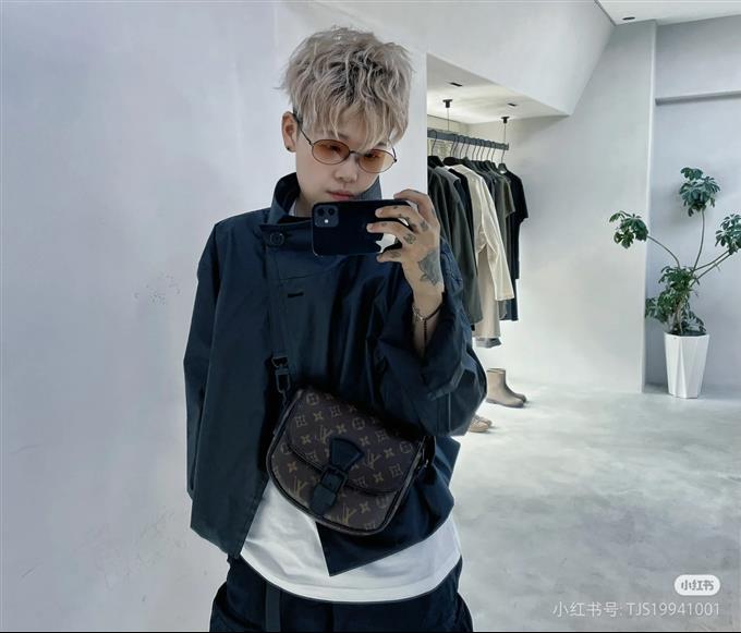 2025224M47060101735945