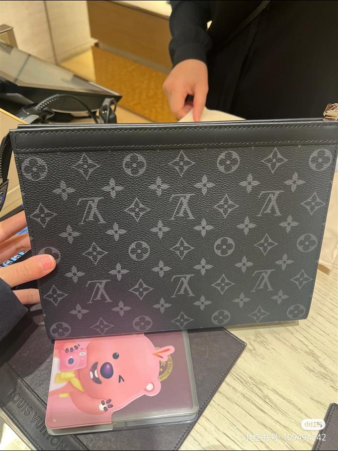 2025224M61692101749927