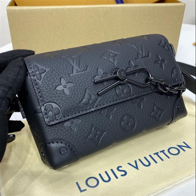 2025224M81746101731825