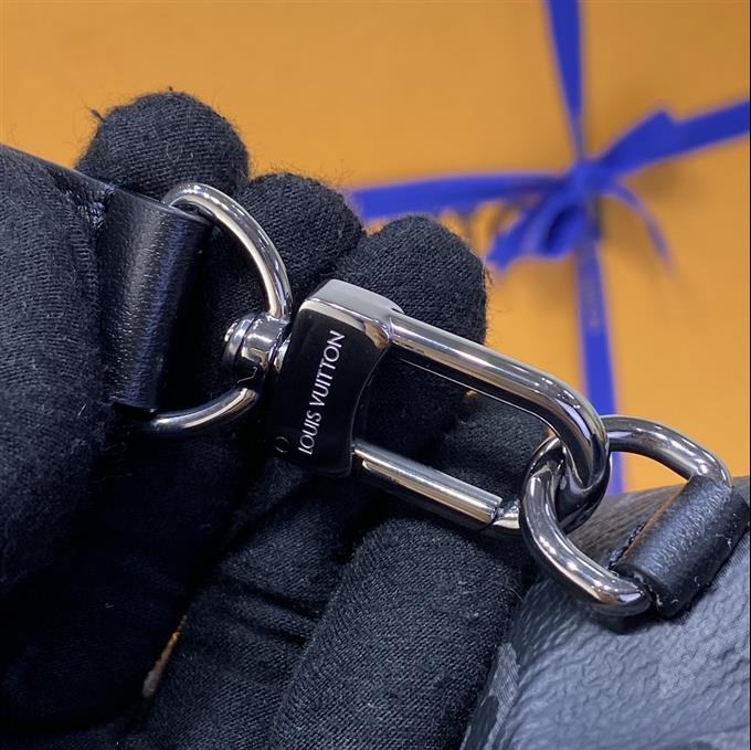 2025224M82774101726560