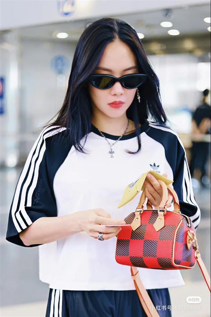 2025224N40611101735146