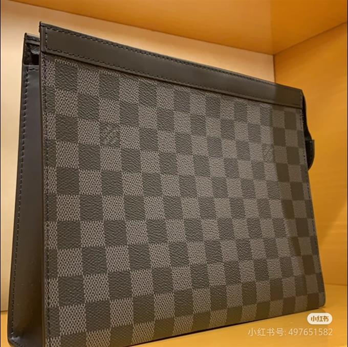 2025224N41696101740765