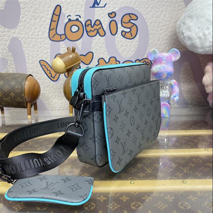 2025224M11648101532717