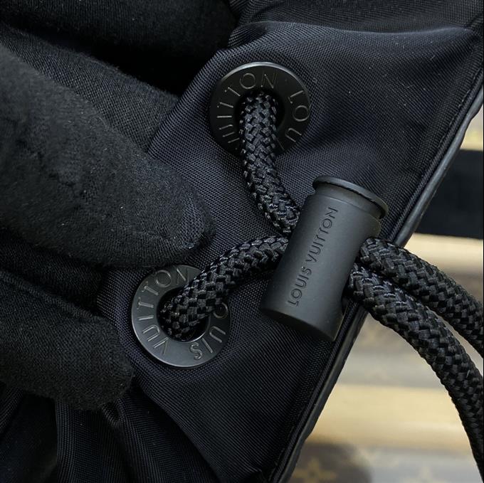 2025224M82248101533910