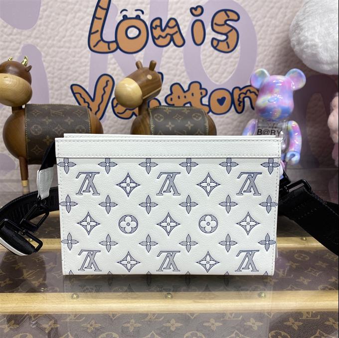 2025224M83384101533990