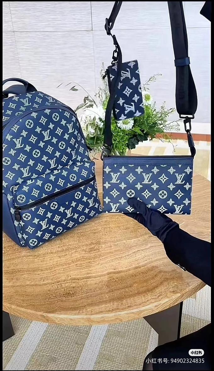 2025224M83384101536178