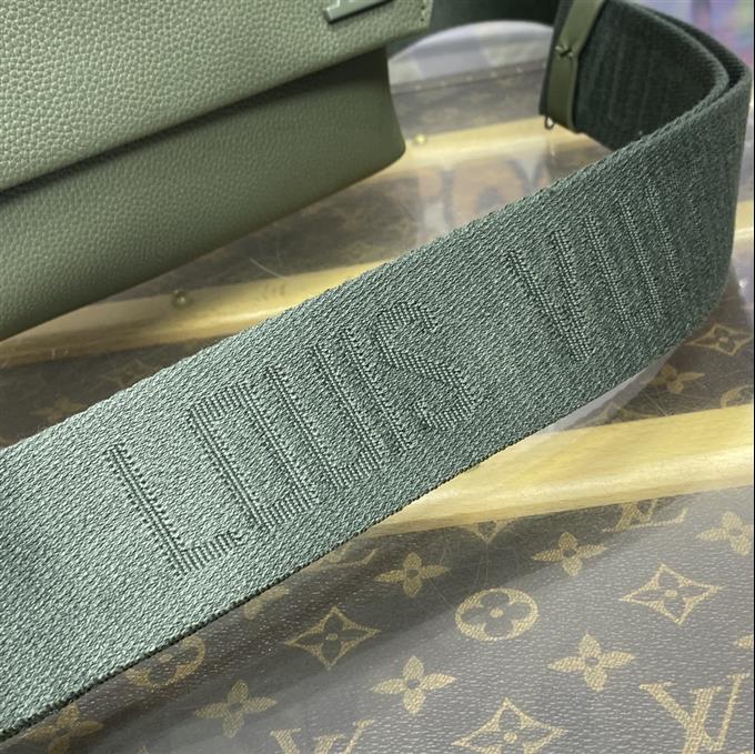 2025224M22611121638240