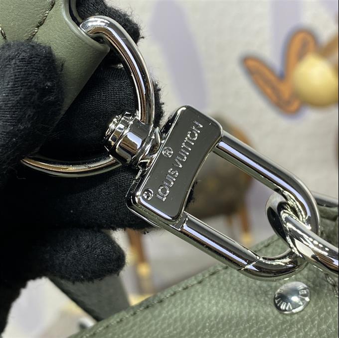 2025224M22611121638256